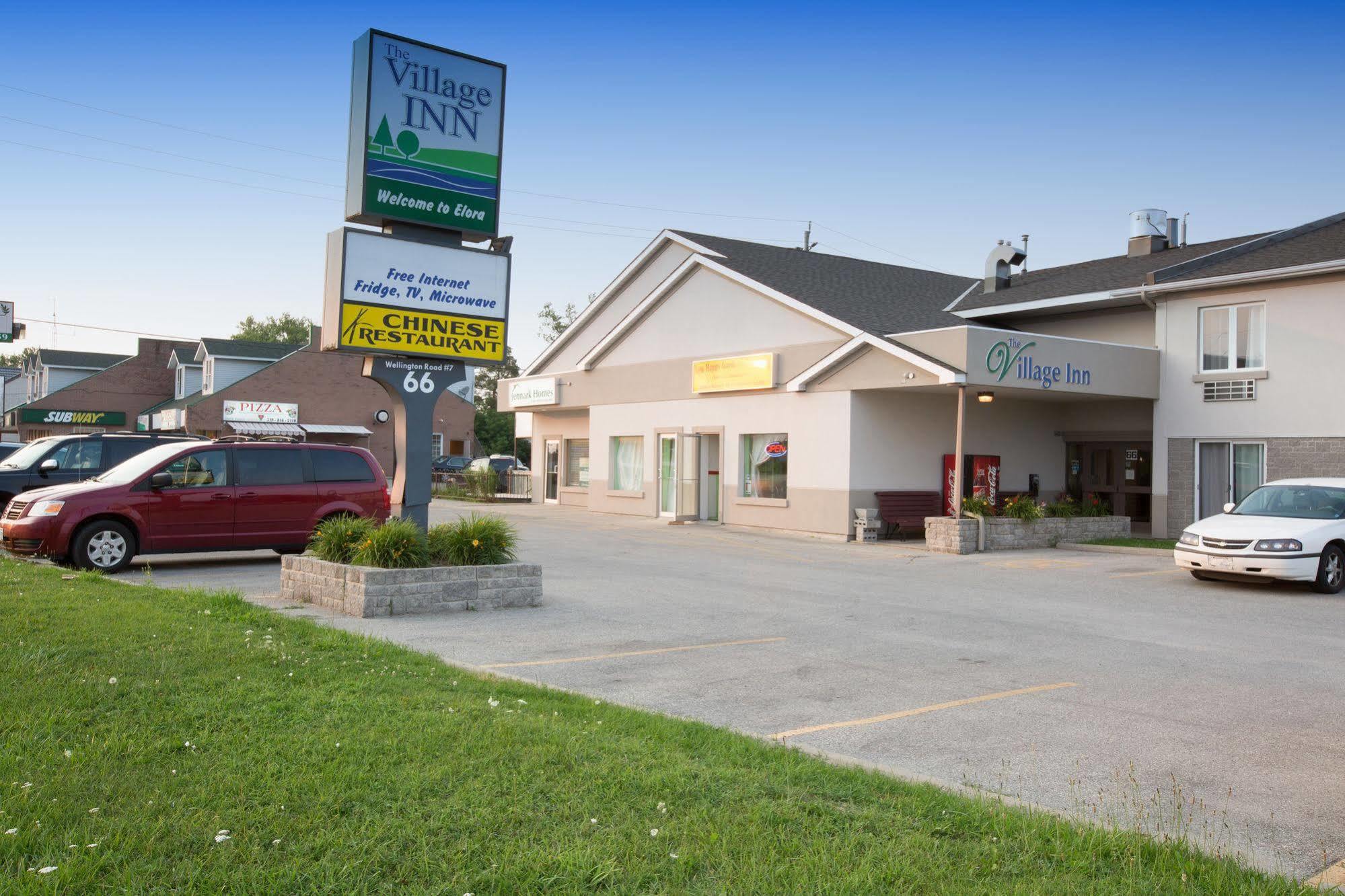 The Village Inn Elora Exterior photo